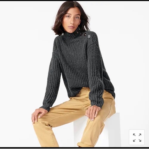 J crew sweater - Picture 2 of 9